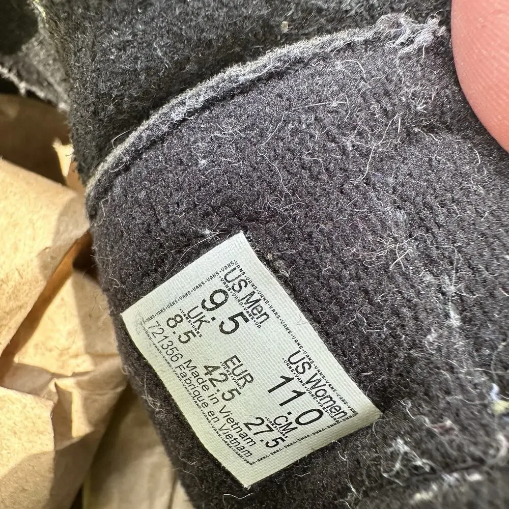 Vans very good